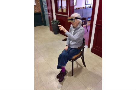 Residents enjoy some 'virtual reality'