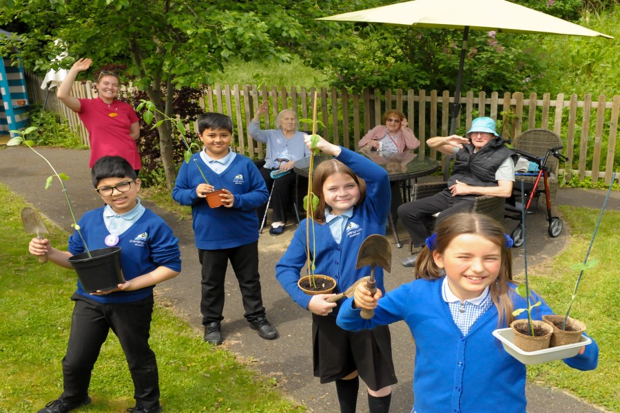 Intergenerational contact to be Hallmark of new play garden